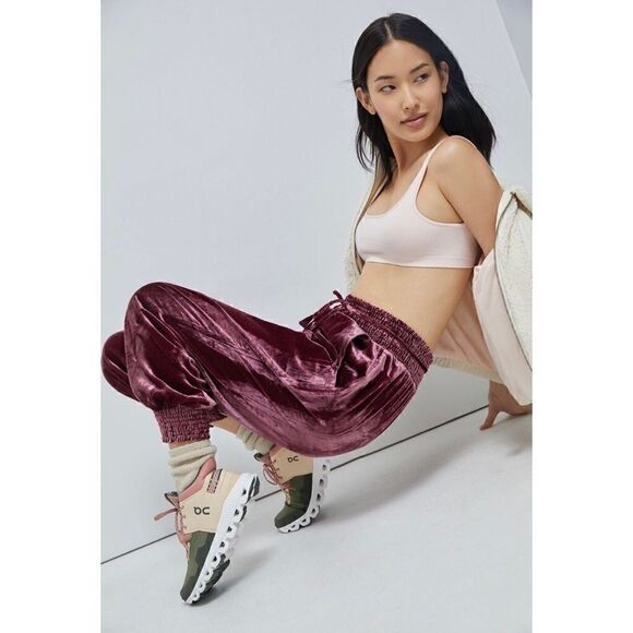 NEW Anthropologie Gloria Belted Smocked Velvet Jogger Lounge Pant X-Small Petite - Picture 1 of 5